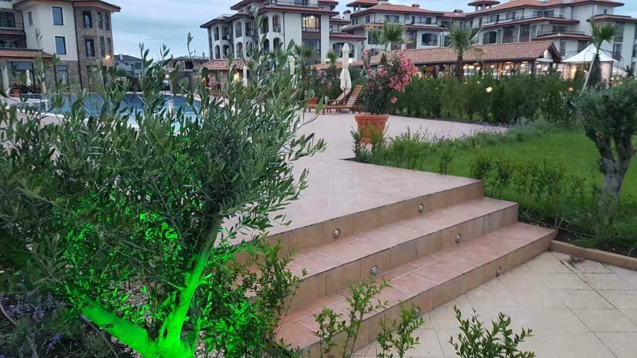 Sarafovo D&V Apartments Burgas Stad Buitenkant foto